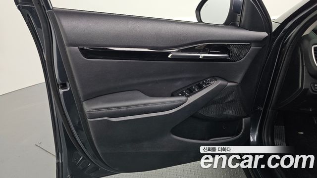Kia Seltos 2023 — photo 14
