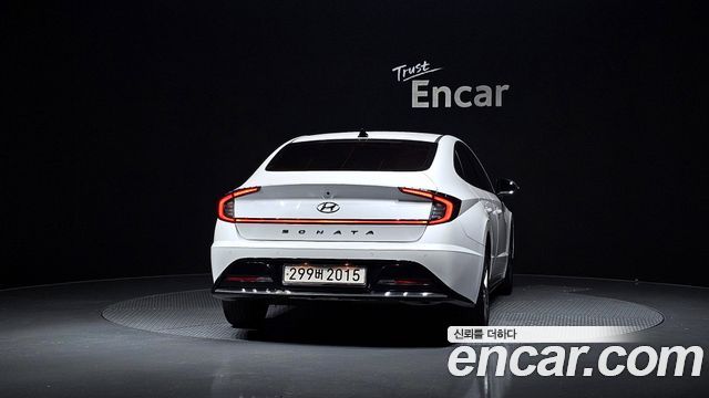 Hyundai Sonata 2022 — photo 4