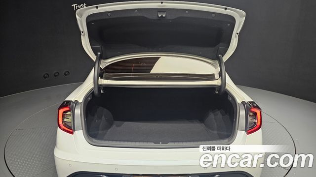 Hyundai Sonata 2022 — photo 20