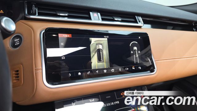 Land Rover Range Rover Velar 2018 — photo 20