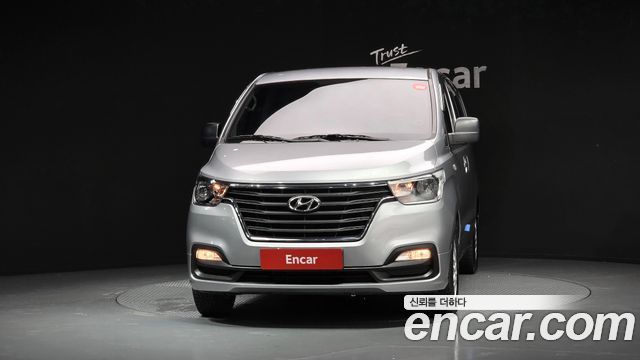 Hyundai Starex 2021 — photo 3