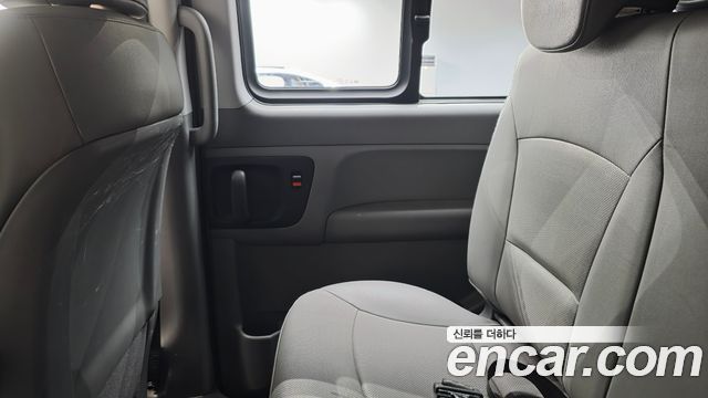 Hyundai Starex 2021 — photo 15