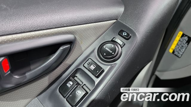 Hyundai Starex 2021 — photo 27