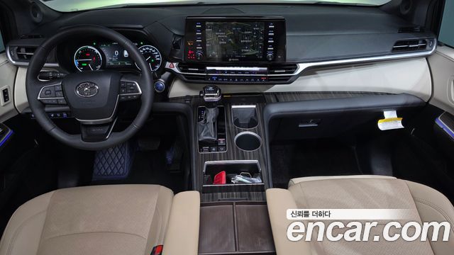 Toyota Sienna 2024 — photo 10