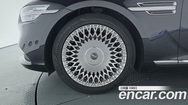 Genesis G90 2019 — photo 5
