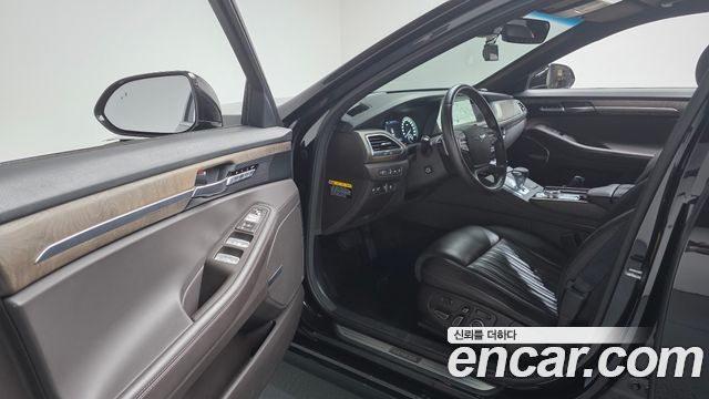 Genesis G90 2019 — photo 13