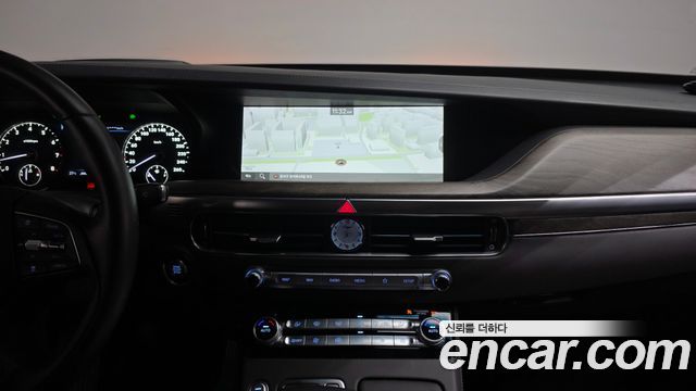 Genesis G90 2019 — photo 20