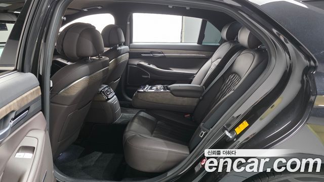 Genesis G90 2019 — photo 16
