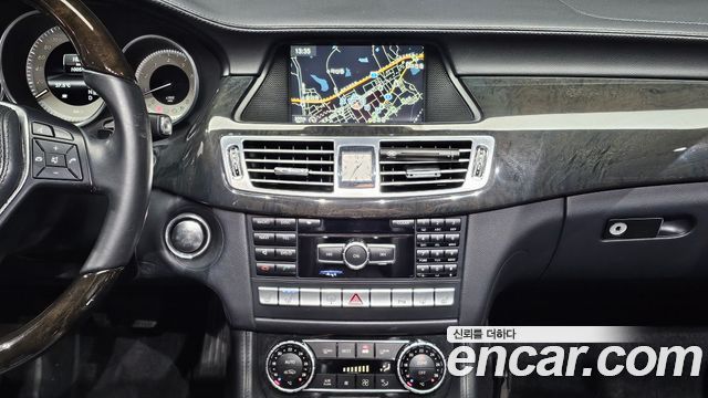 Mercedes-Benz CLS-Class 2013 — photo 15