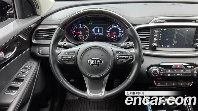 Kia Sorento 2017 — photo 19