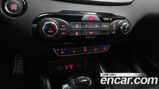 Kia Sorento 2017 — photo 24