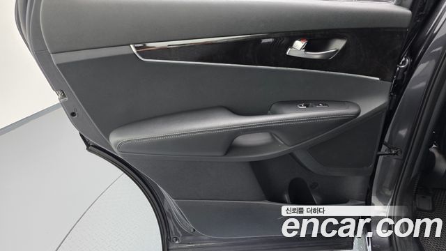 Kia Sorento 2017 — photo 15
