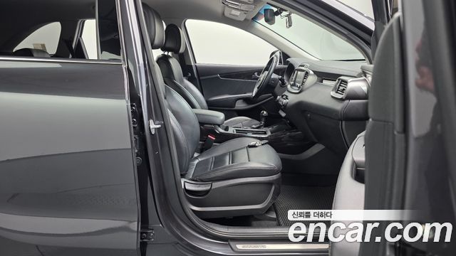 Kia Sorento 2017 — photo 16