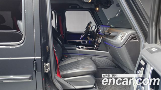 Mercedes-Benz G-Class 2022 — photo 17