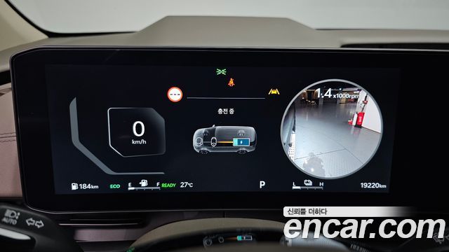 Kia Canival 2025 — photo 11