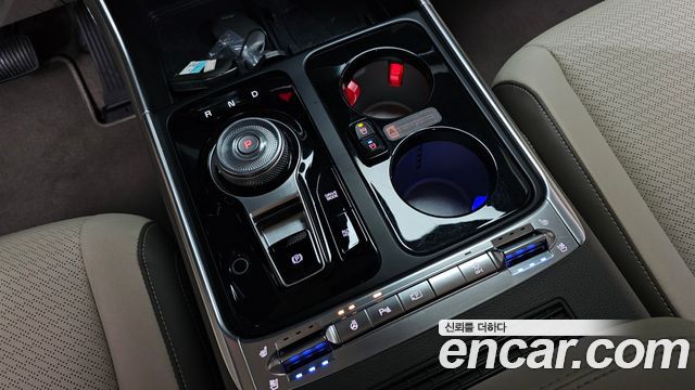 Kia Canival 2025 — photo 12