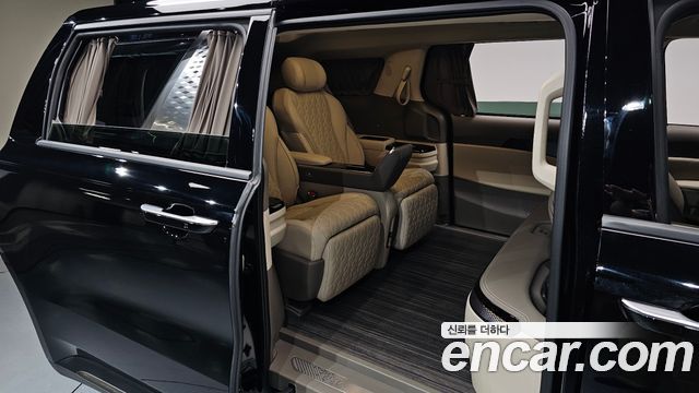Kia Canival 2025 — photo 18