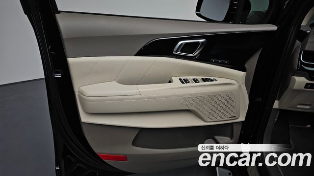 Kia Canival 2025 — photo 14