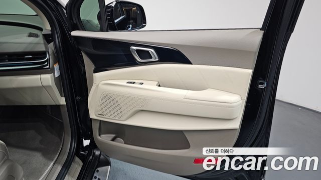 Kia Canival 2025 — photo 15