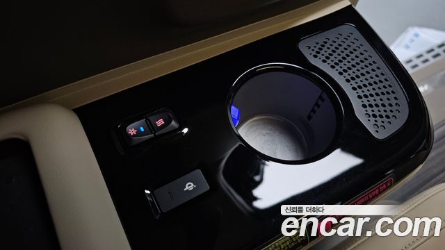Kia Canival 2025 — photo 34