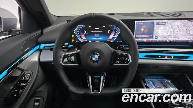 BMW 5-Series 2025 — photo 19
