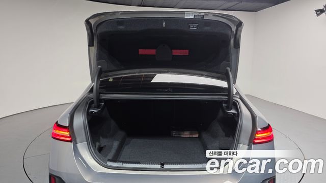 BMW 5-Series 2025 — photo 26
