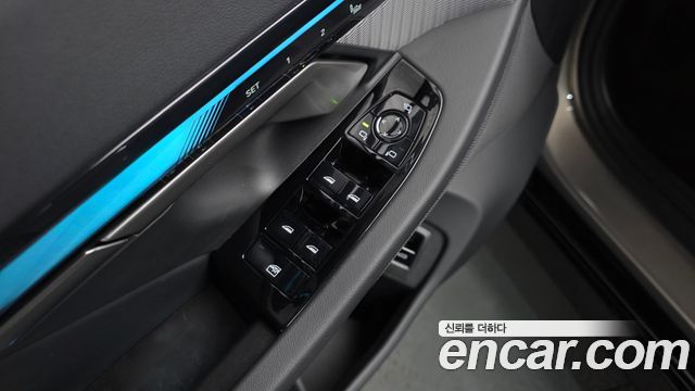 BMW 5-Series 2025 — photo 29
