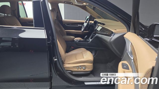 Cadillac XT6 2022 — photo 11