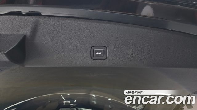 Cadillac XT6 2022 — photo 18