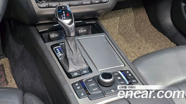 Hyundai Genesis 2015 — photo 9