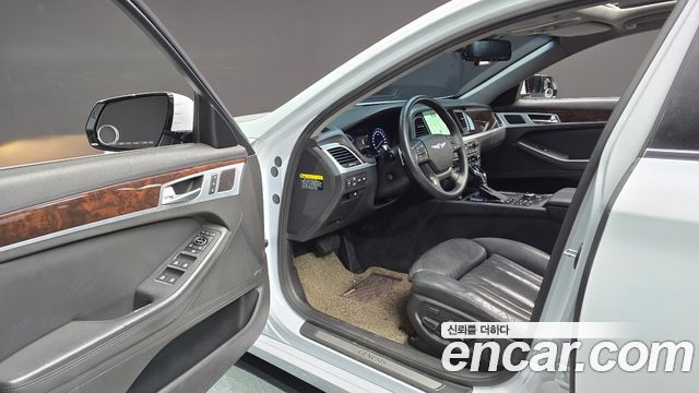 Hyundai Genesis 2015 — photo 10
