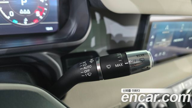 Land Rover Defender 2022 — photo 29