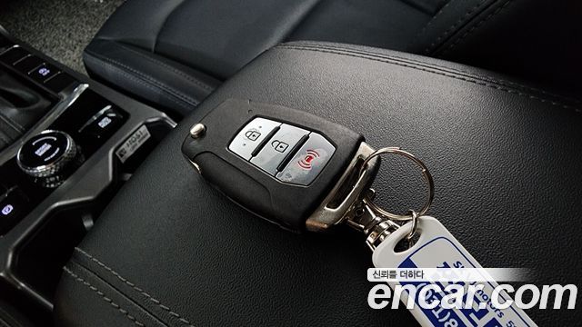 KG Mobility KORANDO 2021 — photo 22