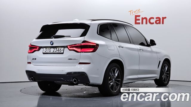 BMW X3 2019 — photo 2