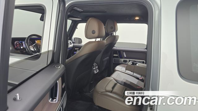 Mercedes-Benz G-Class 2020 — photo 27