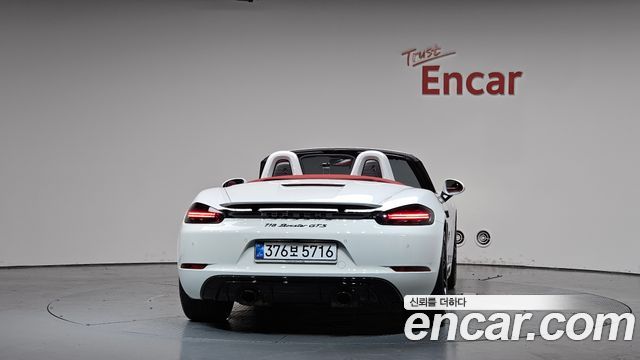 Porsche 718 2023 — photo 4