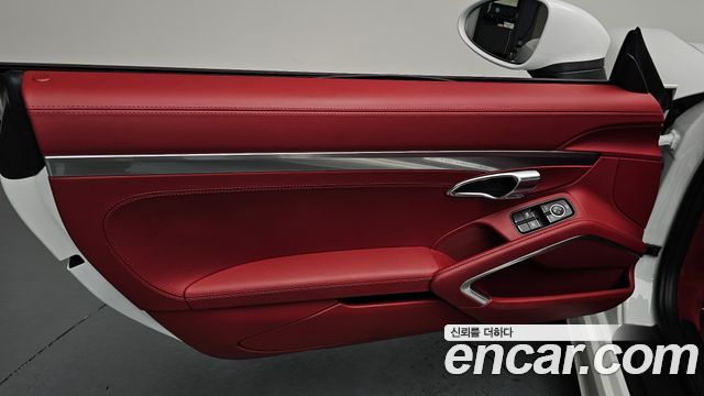 Porsche 718 2023 — photo 14