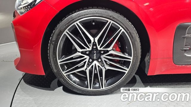 Kia Stinger 2022 — photo 5