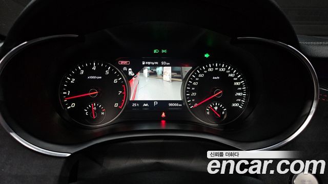 Kia Stinger 2022 — photo 11