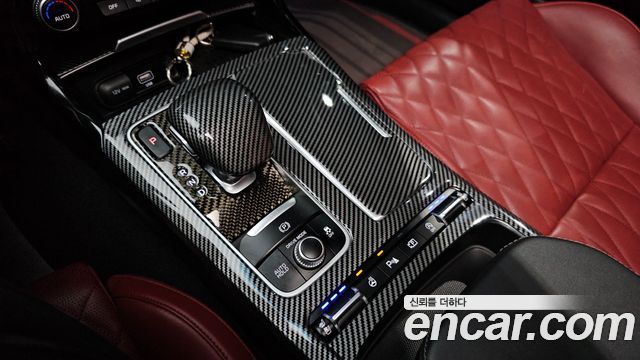 Kia Stinger 2022 — photo 12