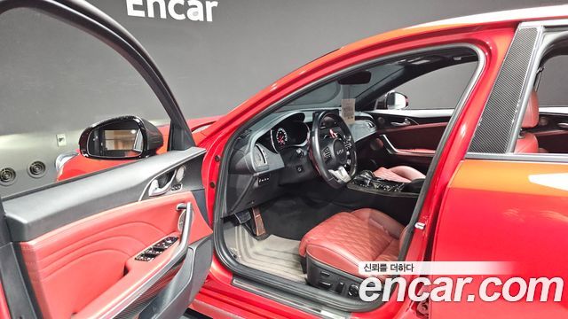 Kia Stinger 2022 — photo 13
