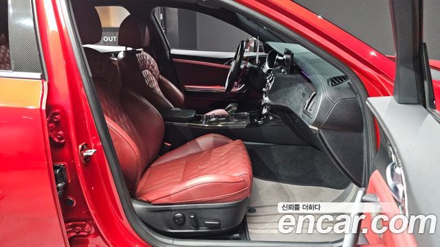 Kia Stinger 2022 — photo 18