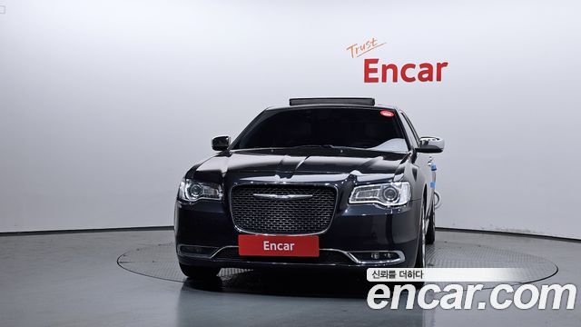 Chrysler 300C 2016 — photo 3