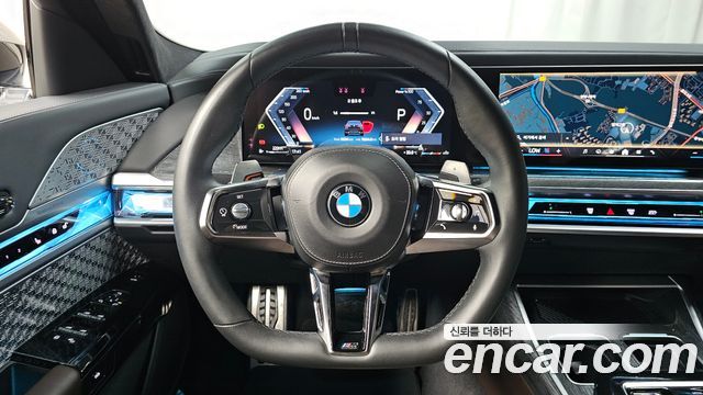 BMW 7-Series 2023 — photo 18