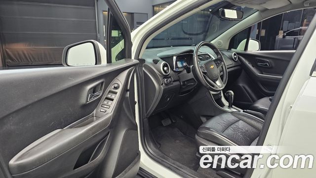 Chevrolet Korea Trax 2015 — photo 13
