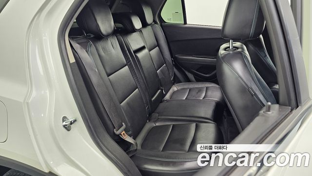 Chevrolet Korea Trax 2015 — photo 17