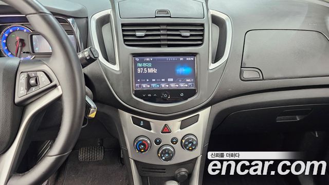 Chevrolet Korea Trax 2015 — photo 20