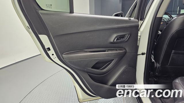 Chevrolet Korea Trax 2015 — photo 15