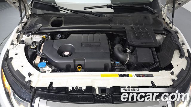 Land Rover Range Rover Evoque 2018 — photo 6