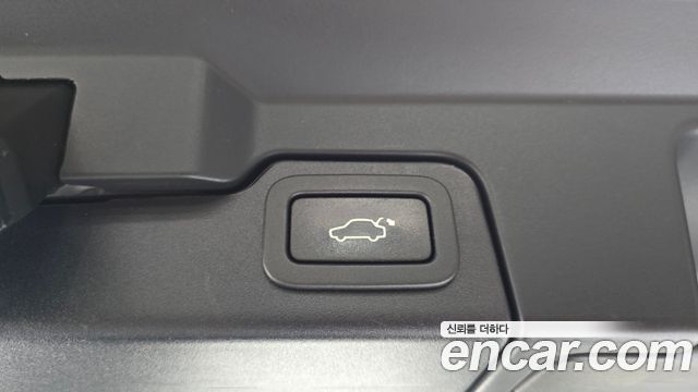 Land Rover Range Rover Evoque 2018 — photo 29